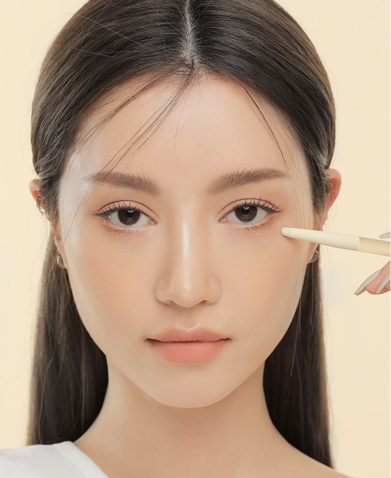 Cọ Vẽ Bọng Mắt 3CE Multi Detail Brush - Trắng Trong Suốt