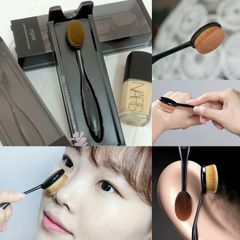 Cọ Đánh Kem Nền Espoir Super Definition Face Brush Đen