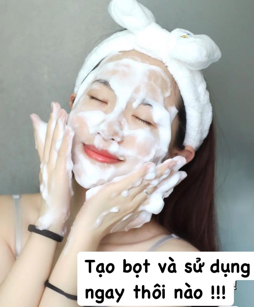 Sữa Rửa Mặt Sáng Da Caryophy Glass Skin Cleasing Foam 120ml