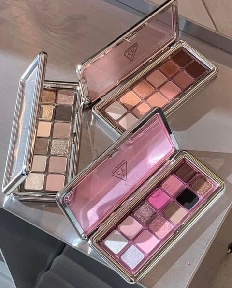 Màu Mắt 12 Ô 3CE New Take Eyeshadow Palette ( Raw Newtrals , Motion Frame , Creative Filter, Quiet Brown )