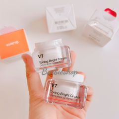 Kem Dưỡng Trắng Da Dr.Jart+ V7 Toning Light 15ML/50ML