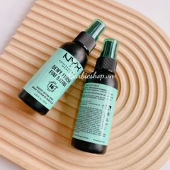 Xịt Khóa Nền Cố Định Lớp Trang Điểm NYX Long Lasting Setting Spray 60ml