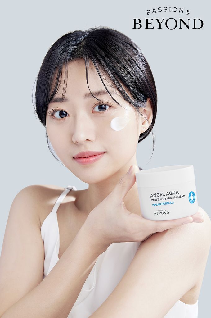 [ Tem LG ] Kem Dưỡng Ẩm Beyond Angel Aqua Moisture / Moisture Barrier Cream 150ml