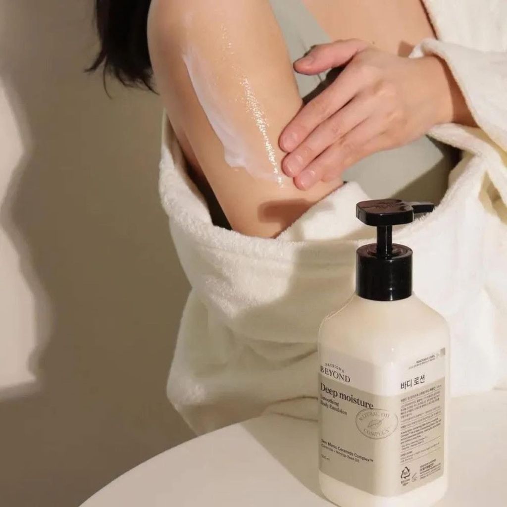 Sữa Tắm Dưỡng Ẩm Beyond Deep Moisture Creamy Body Wash 300ml