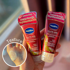 Dưỡng Thể 70x Vaseline Pro-Age Restore 300ml- tuýp