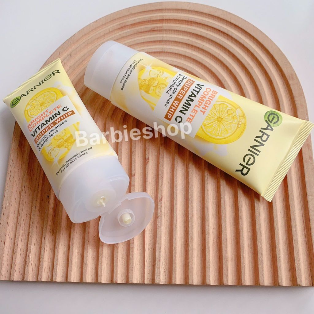 Sữa Rửa Mặt Tạo Bọt Hỗ Trợ Dưỡng Sáng Da Garnier Light Complete Brightening Whip Foam 50ML - 100ML
