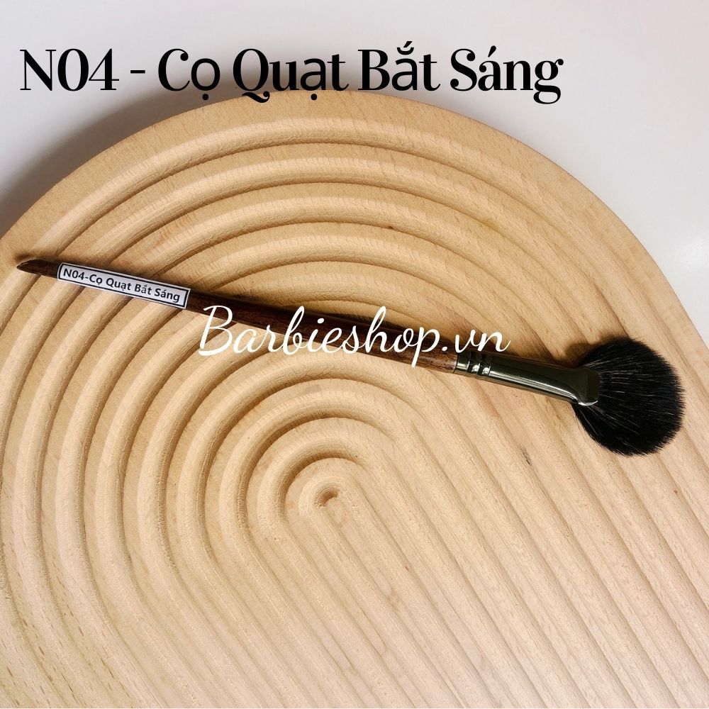 Cọ Lẻ Trang Điểm Lông Thú Thân Gỗ Lớn (L01 - L04)  - Nhỏ (N01 - N14)