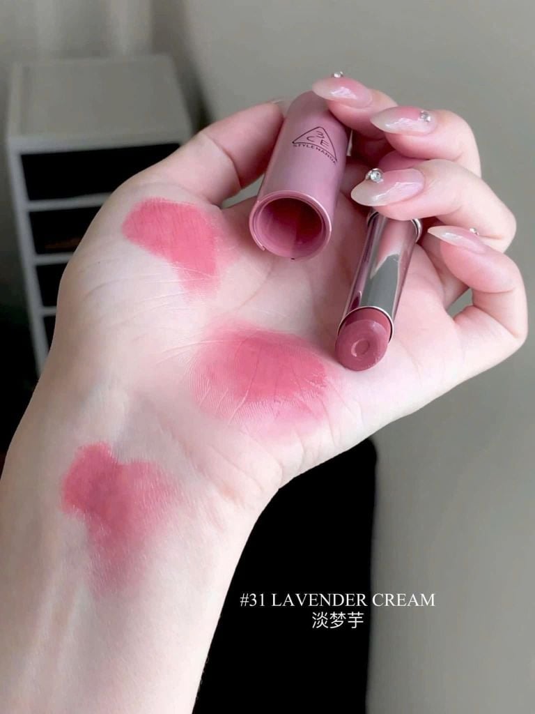 Son Dưỡng Dạng Thỏi 3ce Glazy Lip Glow NEW 2025