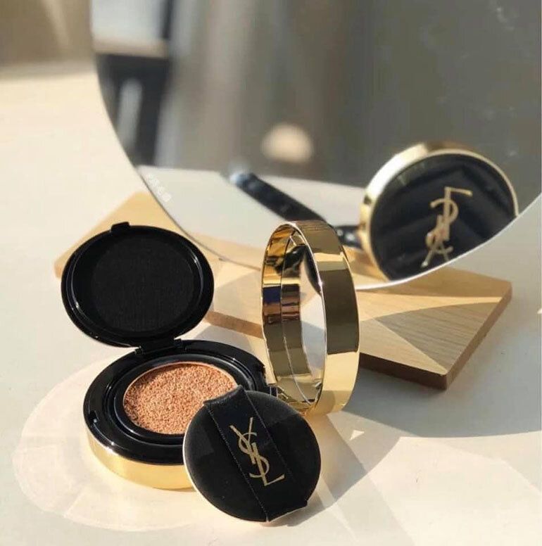 Phấn Nước YSL Le Cushion Encre de Peau Luminous Matte Cushion