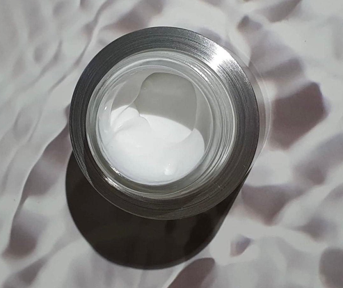 Kem Dưỡng Trắng Da Cá Hồi Salmon Oil / HWA SA A CREAM Brightening Tone Up - CRE8SKIN 80g