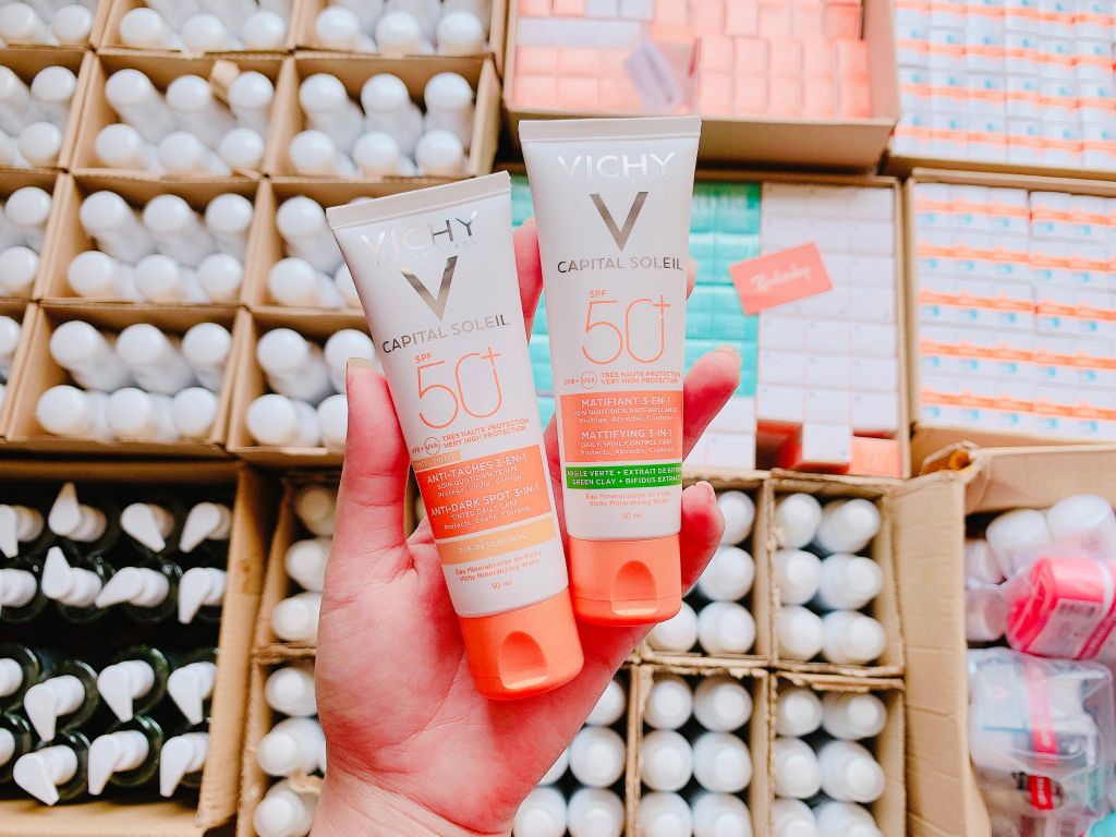 (Vạch Xanh & Cam) Kem Chống Nắng Chống Ô Nhiễm Bụi Kiềm Dầu & Giảm Thâm Nám Vichy Capital Soleil Mattifying 3In1 SPF50+