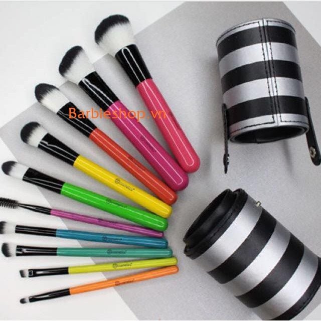 Bộ Cọ Trang Điểm BH Cosmetics Pop Art Brush Set 10 cây - cọ ống đen trắng