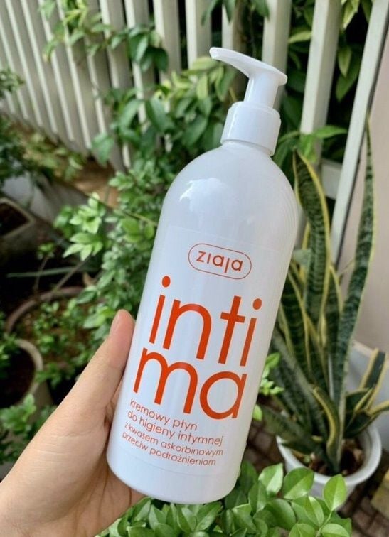 Dung Dịch Vệ Sinh Ziaja Intima Chai Vòi - 500ml