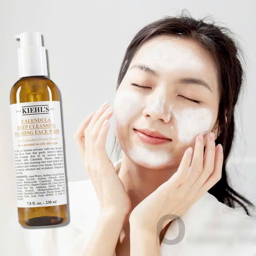 Sữa rửa mặt Kiehl’s calendula face wash 230ml - hoa cúc