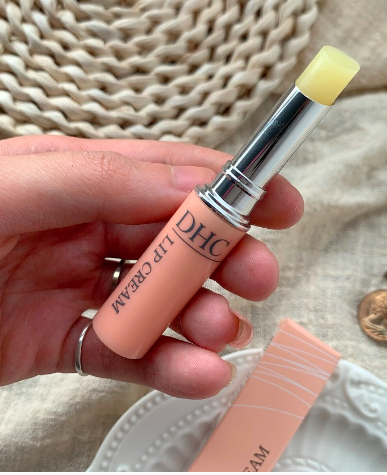 Son Dưỡng Không Màu DHC Lip Cream