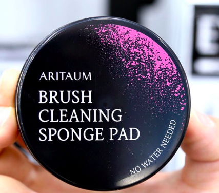 Dụng Cụ Vệ Sinh Cọ Trang Điểm Aritaum Brush Cleansing Sponge Pad
