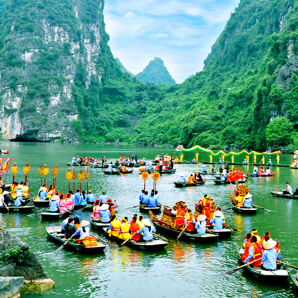  WILL VIETNAM TOURISM INDUSTRY BE DEVELOPMENT EARLY? 