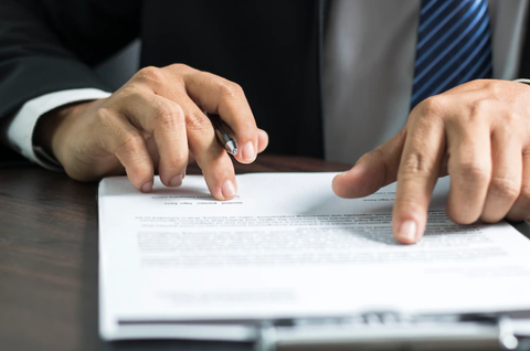  베트남 근로자들을 해외로 파견하면 계약서를 어떻게 작성할가? 