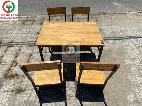 BÀN GHẾ QUÁN NHẬU