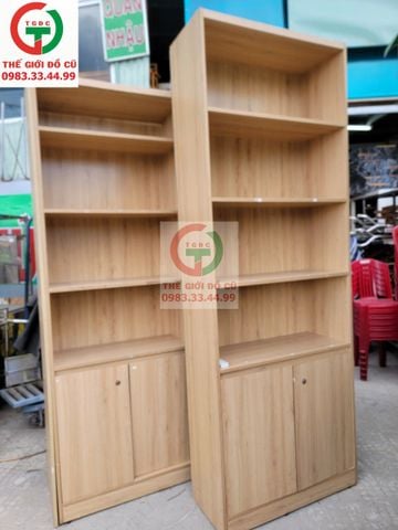 KỆ GỖ MDF TRƯNG BÀY SẢN PHẨM
