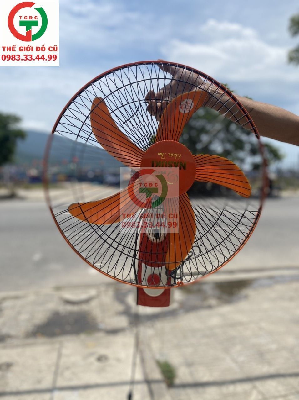 QUẠT TƯỜNG 5 CÁNH THANH LÝ