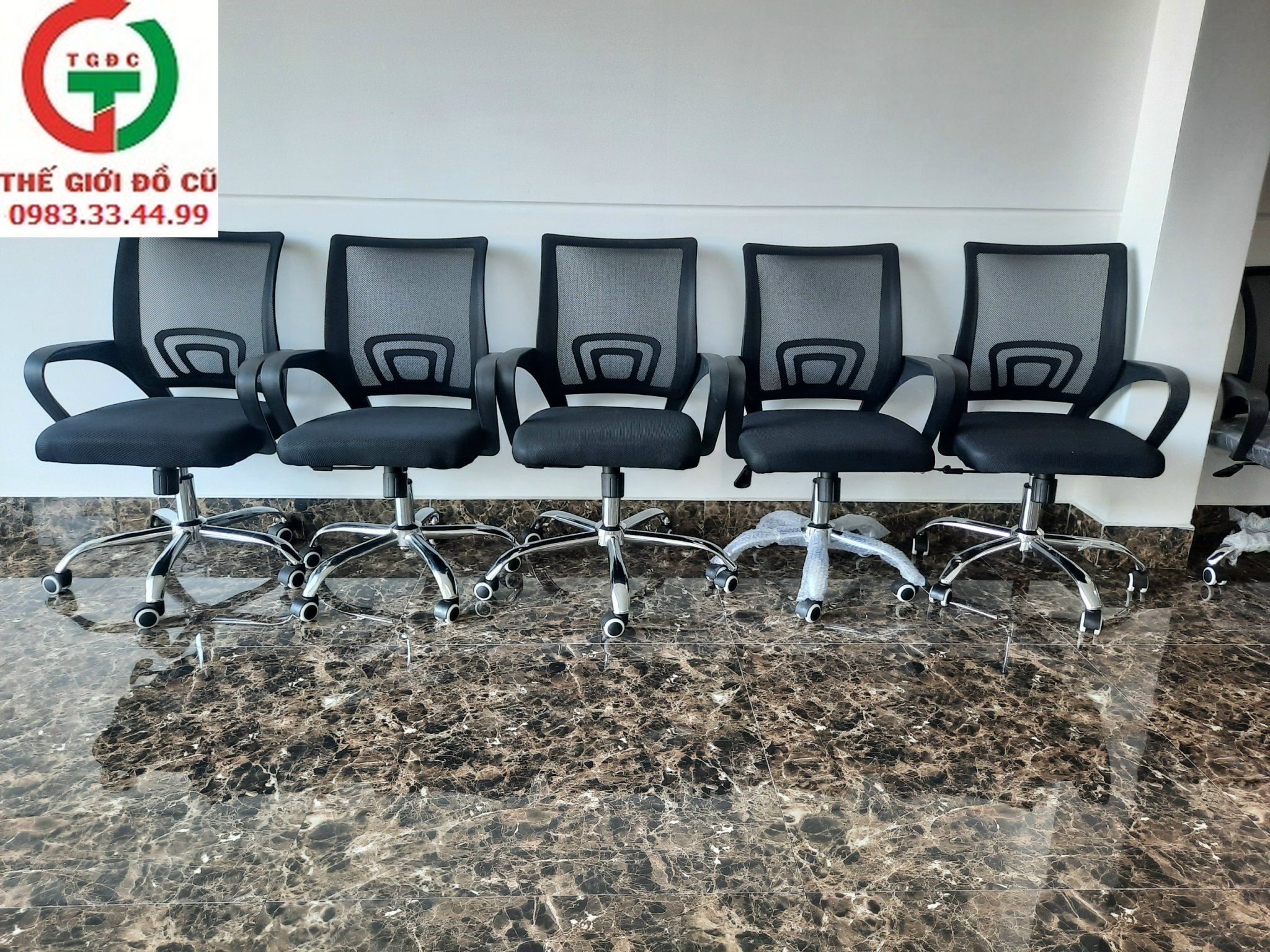 Ghế xoay lưới nhỏ  - DC100