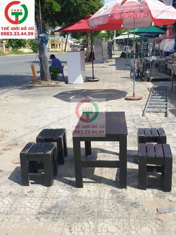 BÀN VÀ GHẾ CAFE CÓC