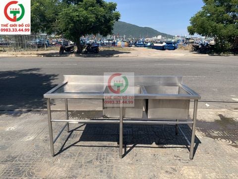 CHẬU RỬA 2 HỌNG VUÔNG CÓ CHỜ INOX 304