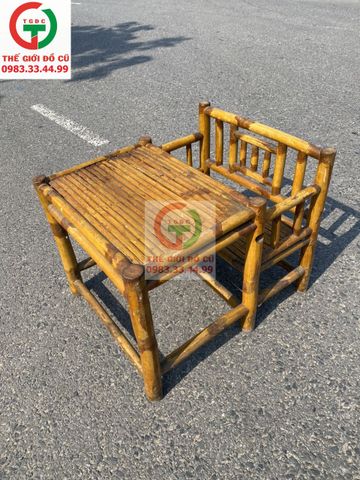BÀN GHẾ ĂN GỖ TRE