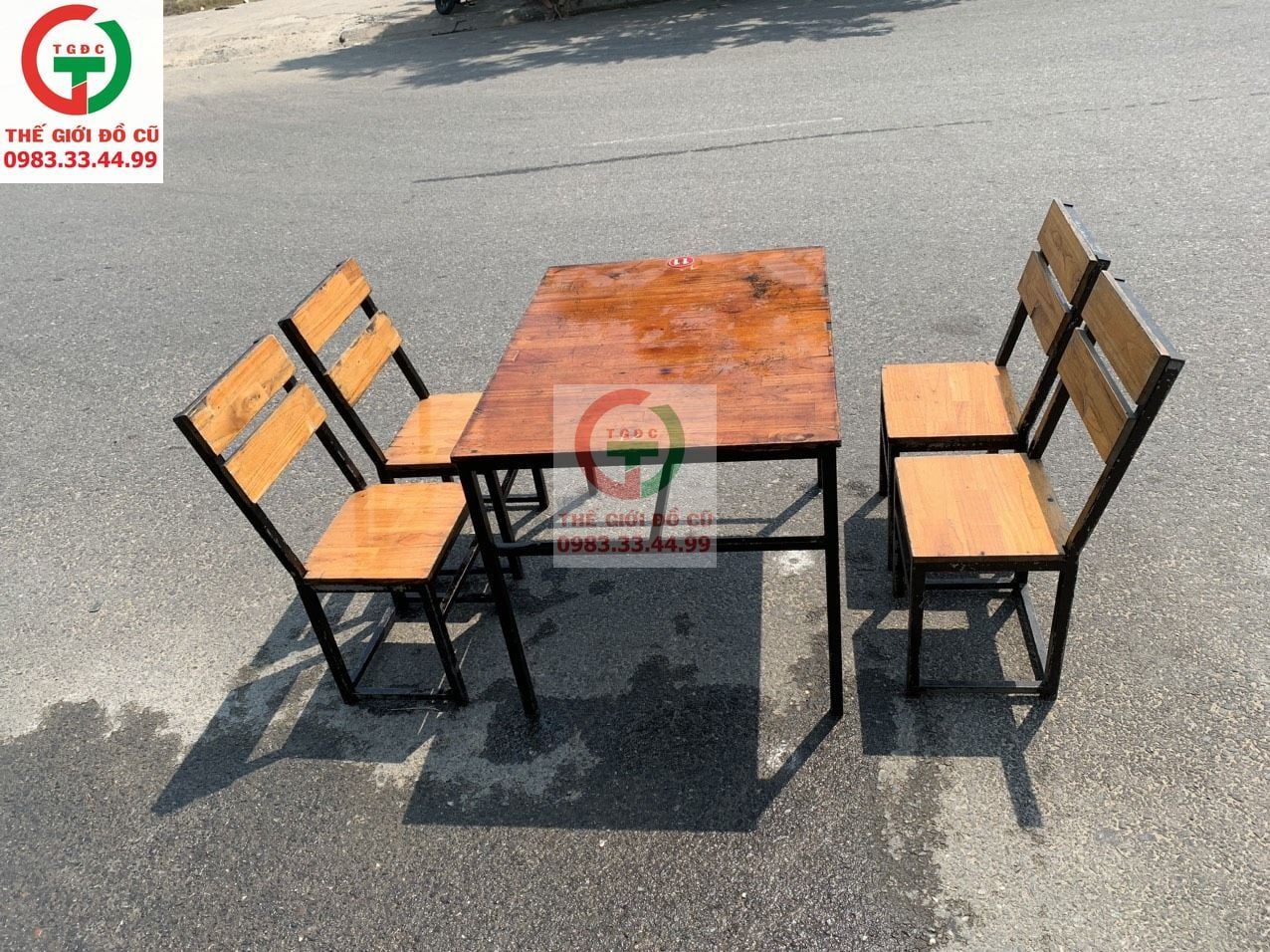 BÀN GHẾ QUÁN NHẬU THANH LÝ