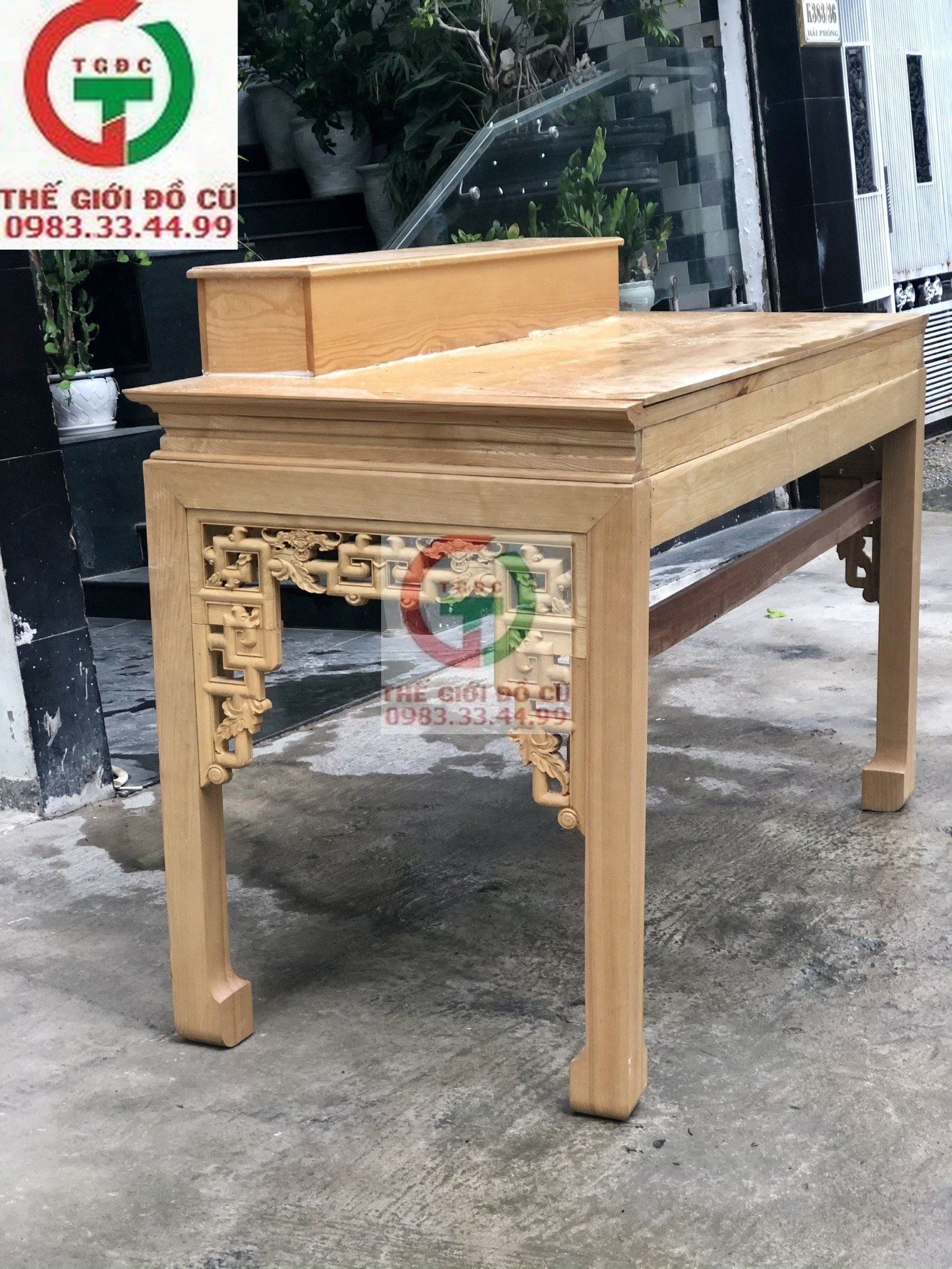 BÀN THỜ GIA ĐÌNH