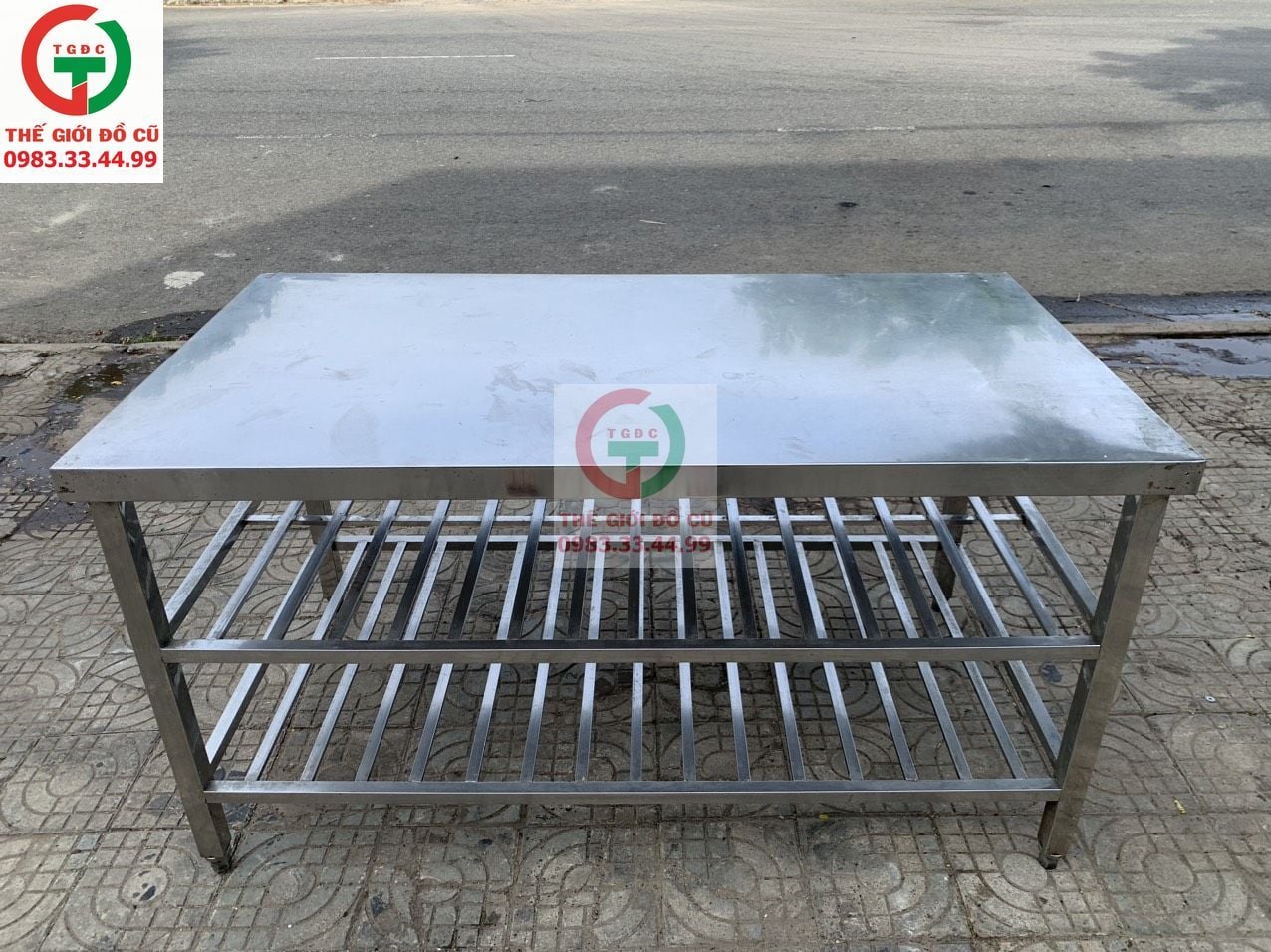 BÀN CHẾ BIẾN INOX 3 TẦNG