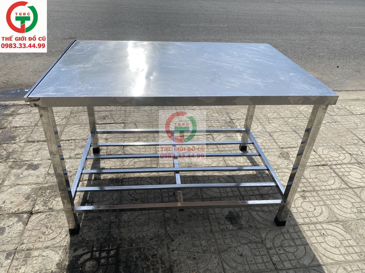 BÀN CHẾ BIẾN INOX 304