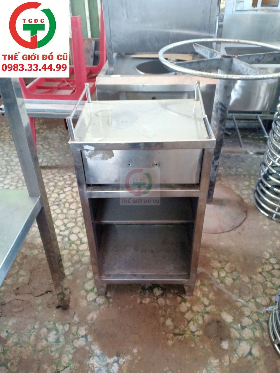 Tủ inox- kệ inox