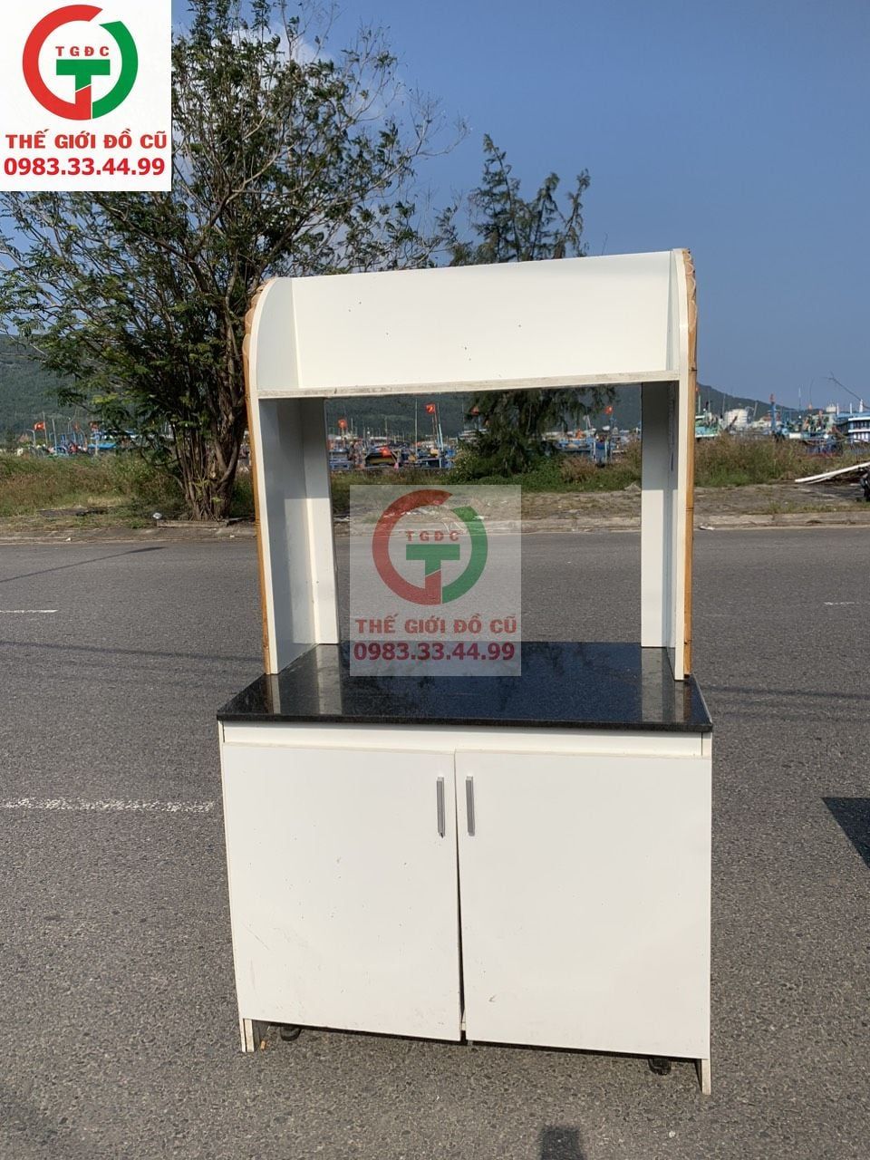 TỦ BÁN HÀNG GỖ MDF