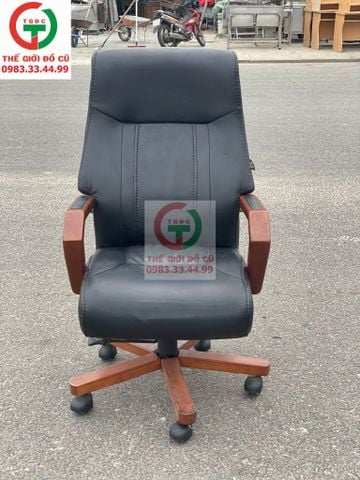 GHẾ XOAY DA GIÁM ĐỐC THANH LÝ