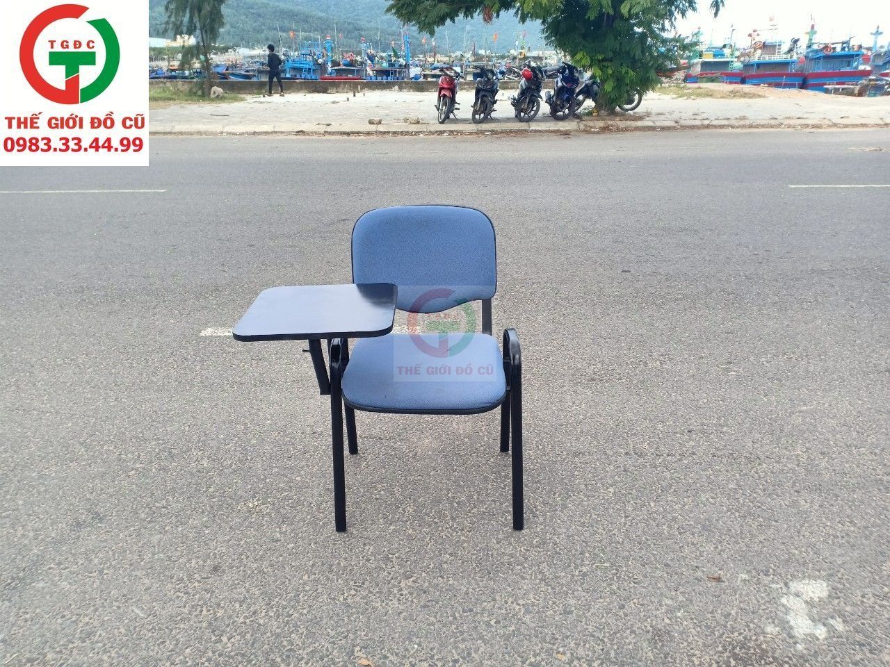 Ghế liền bàn văn phòng- học sinh