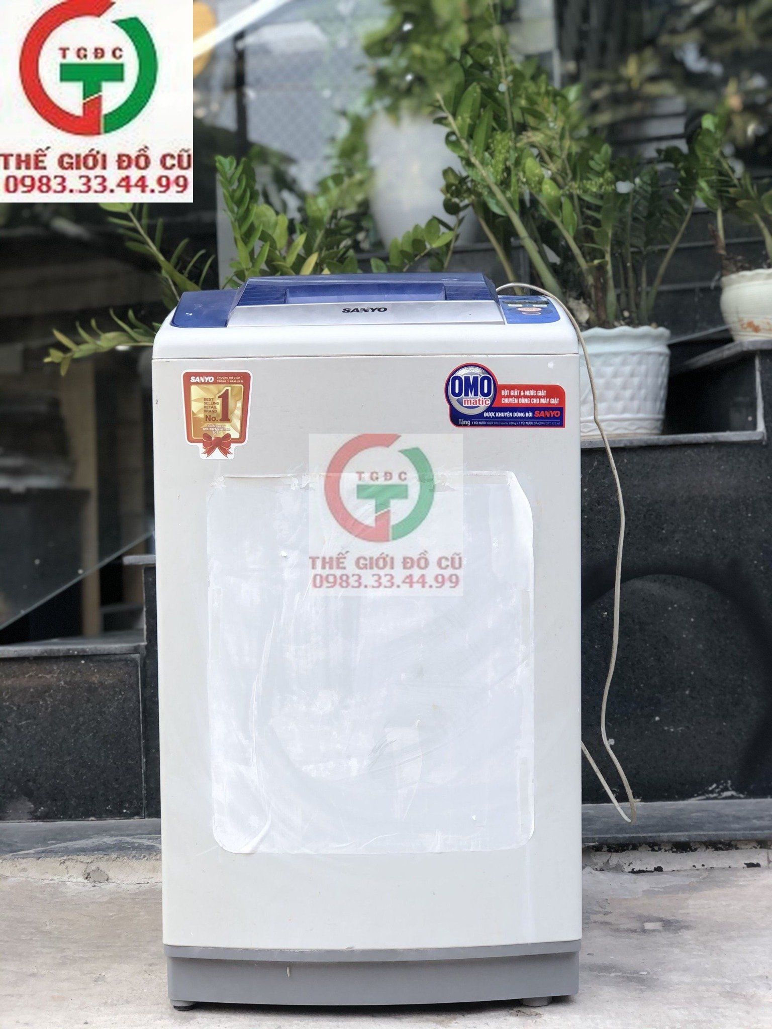 MÁY giặt áo quần SANYO 7KG