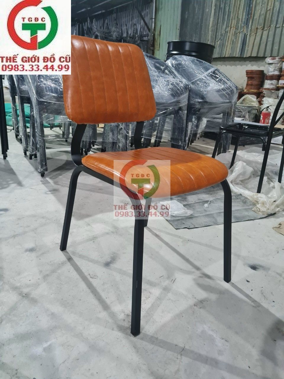 GHẾ CAFE LOTTE BỌC ĐỆM DA