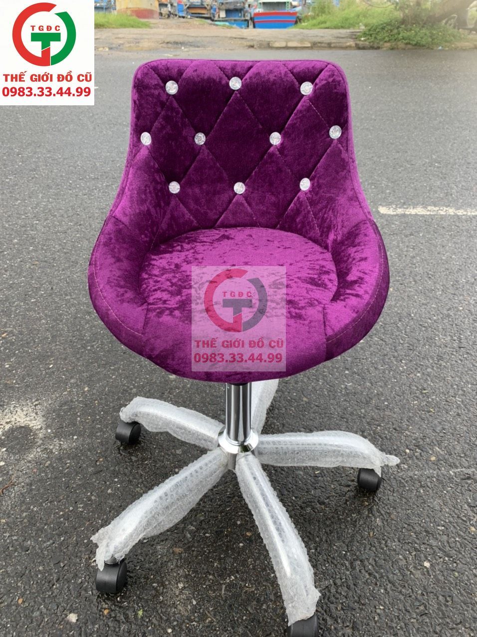 GHẾ XOAY MAKEUP BỌC NỈ ĐÍNH ĐÁ