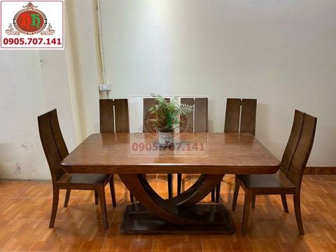 Bàn ăn Sồi óc chó +Tặng quà 1 triệu.