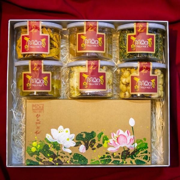  HỘP QUÀ HƯƠNG XUÂN MỘC TRULY HUE'S 2023 - MÓN QUÀ CỐ ĐÔ 