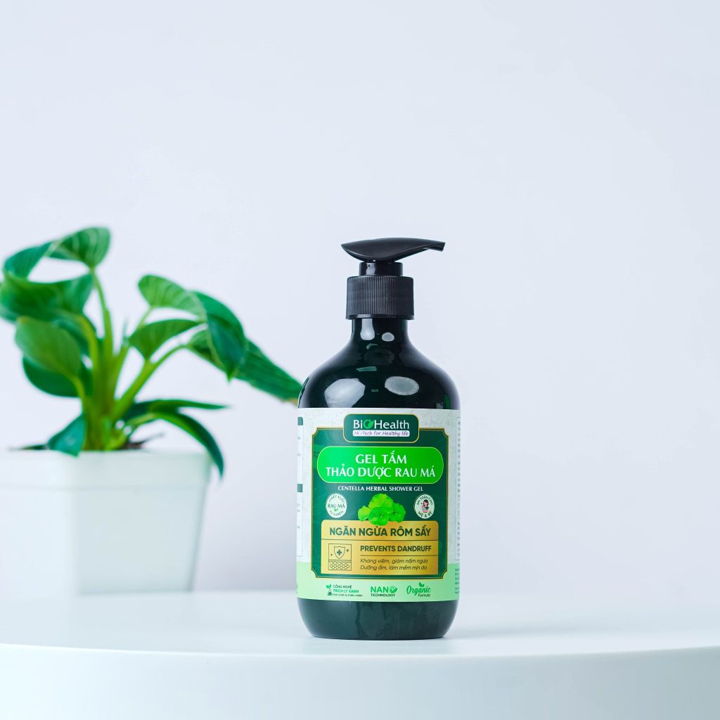 Gel Tắm Thảo Dược Rau Má Biohealth Ngăn Ngừa Rôm Sẩy 470ml