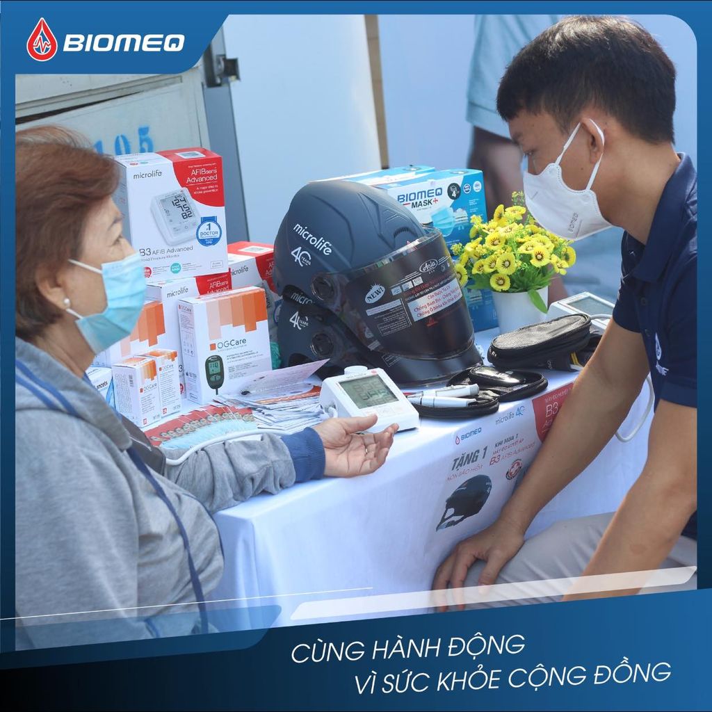 Nón bảo hiểm cao cấp nửa đầu có kính Biomeq, chuẩn ASIA trị giá 500.000đ
