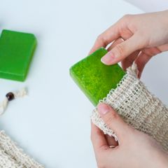 (Gift) Túi Sợi  Dây Đay Tự Phân Hủy, Túi Đựng Xà Phòng Tạo Bọt Có Dây Rút Thành Phần Sợi Thiên Nhiên Hạt Gỗ 9*14cm