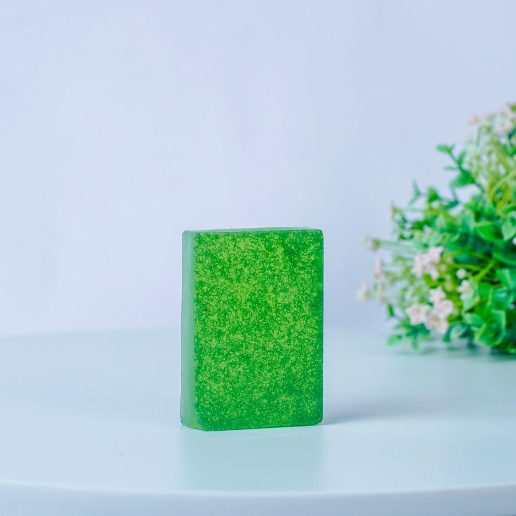 Xà Phòng Thảo Dược Lá Trầu Không BioHealth Giảm Mụn Lưng 100g