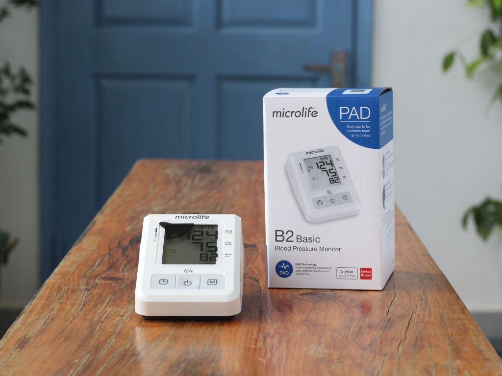 Máy Đo Huyết Áp Bắp Tay Microlife B2 Basic