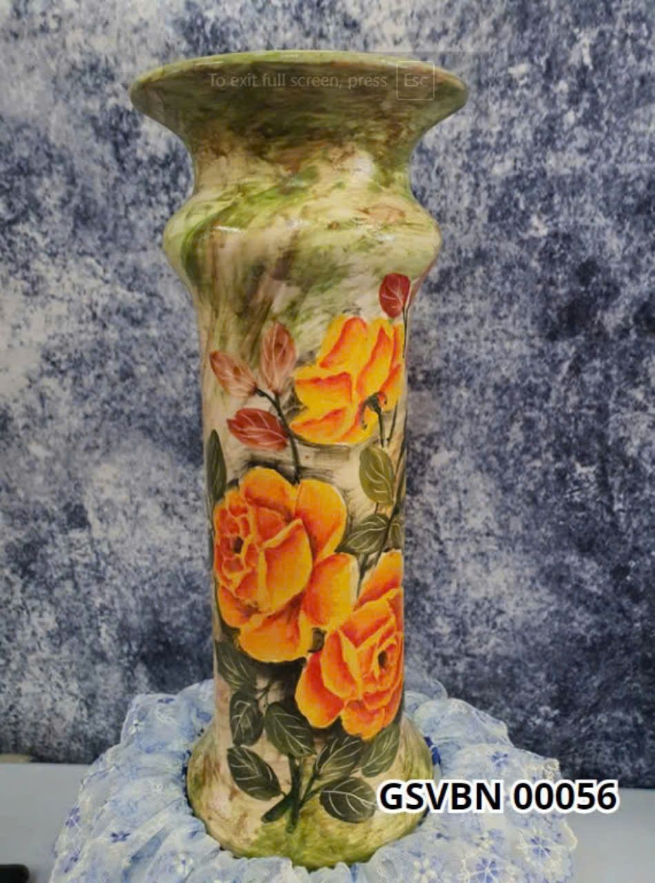  HU 641 DÁNG ỐNG VẼ HH VÀNG 