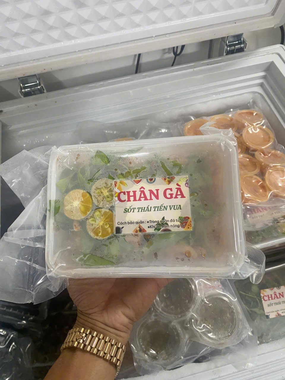  chân gà rút xương sốt Thái Rau tiến vua 