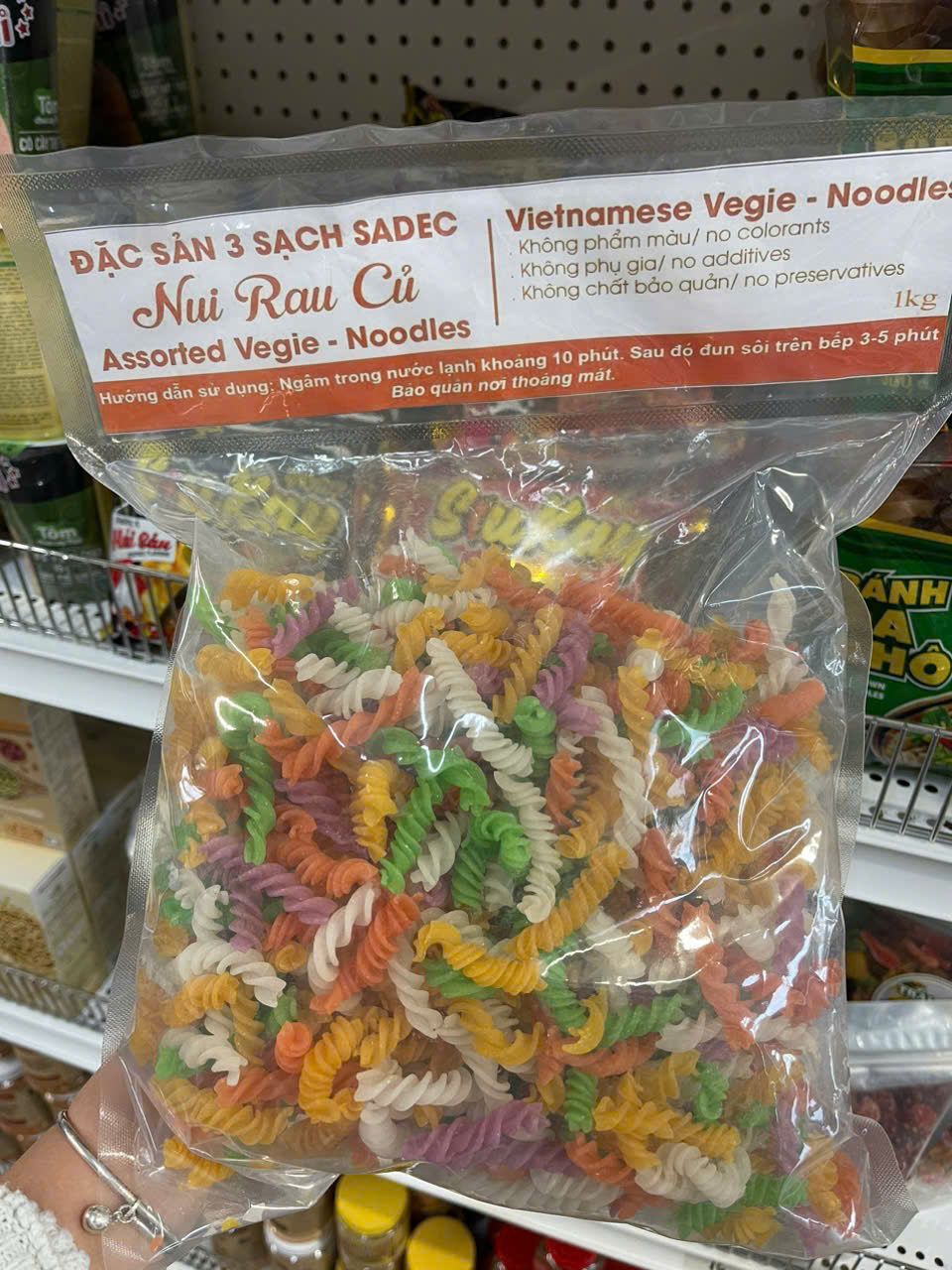  Nui rau củ 